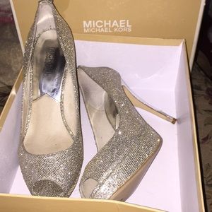 Size 9 Michael Kors Silver Sparkle Heels